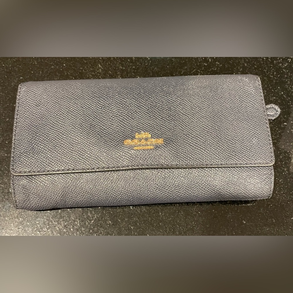 Coach wallet ✨